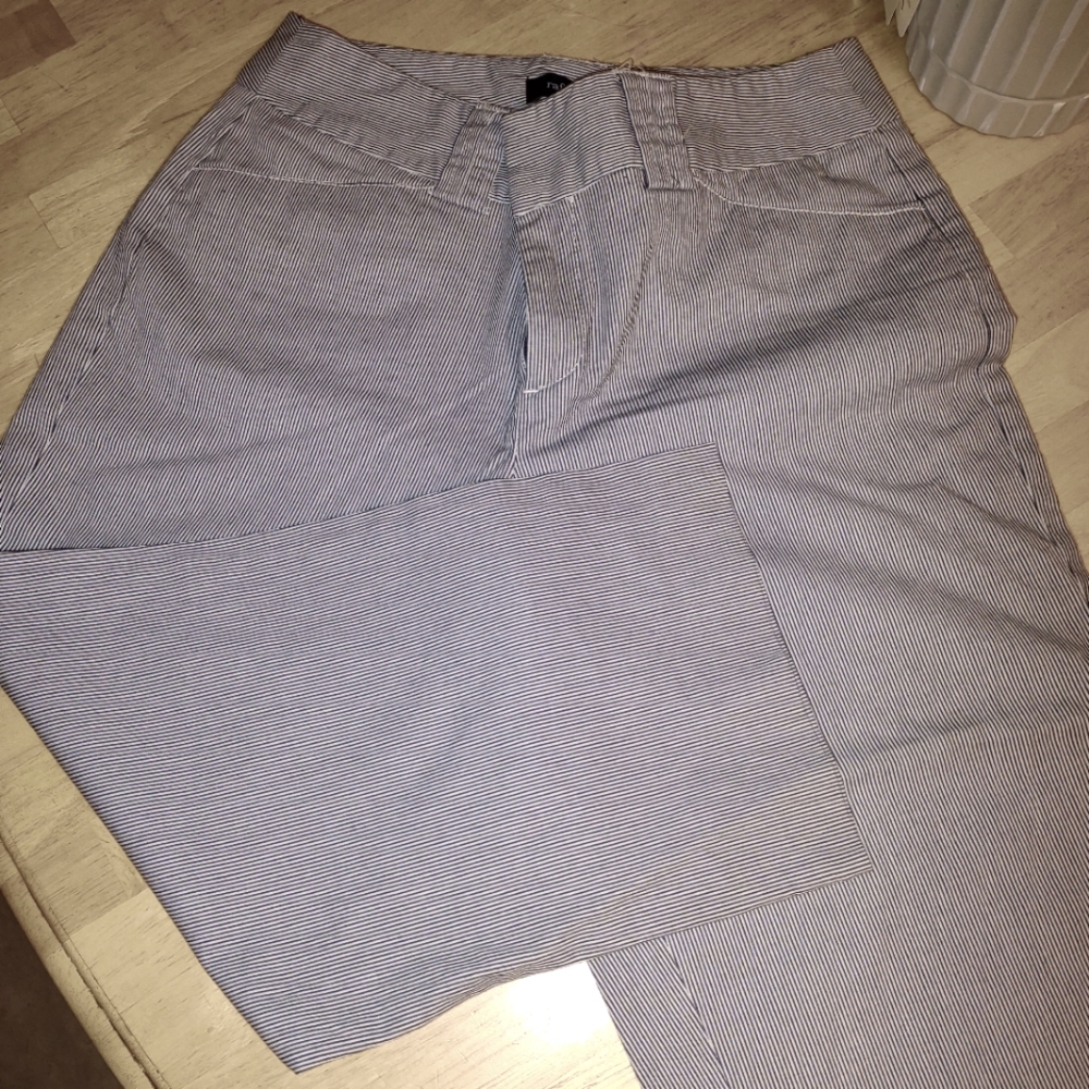 Rafaella petite Capri sz8 petite thin stripe nice